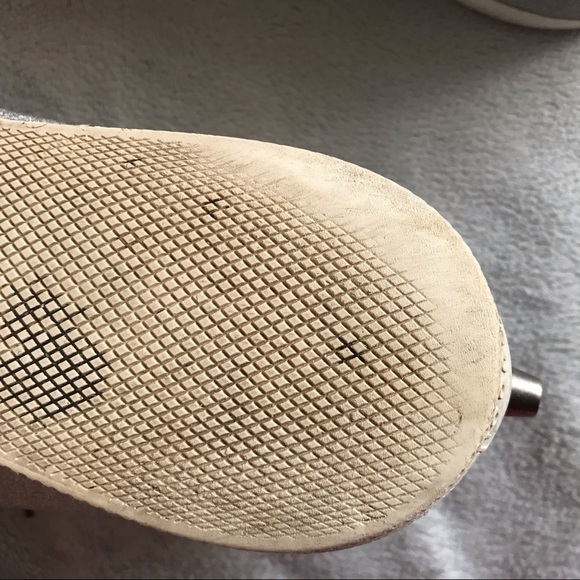 Gucci Men's Bambi Metallic Silver Trainer Sneaker - Picture 11 of 16